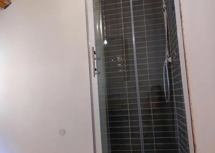 Mirabilia 3 ベッド・アンド・ブレックファスト