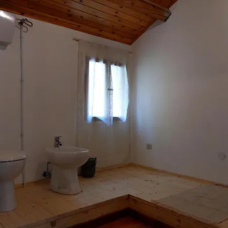 Mirabilia 3 Bed & Breakfast